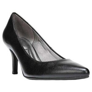 LifeStride Women's Sevyn Pointed Toe Pump